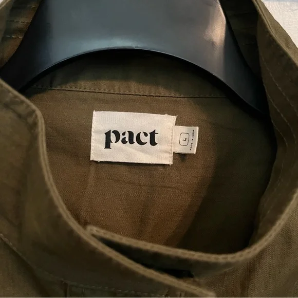 PACT Women’s Organic Cotton Woven Field Jacket in Grape Leaf Size L Like New - Picture 4 of 13